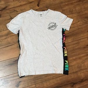 Pink VS T-shirt XS